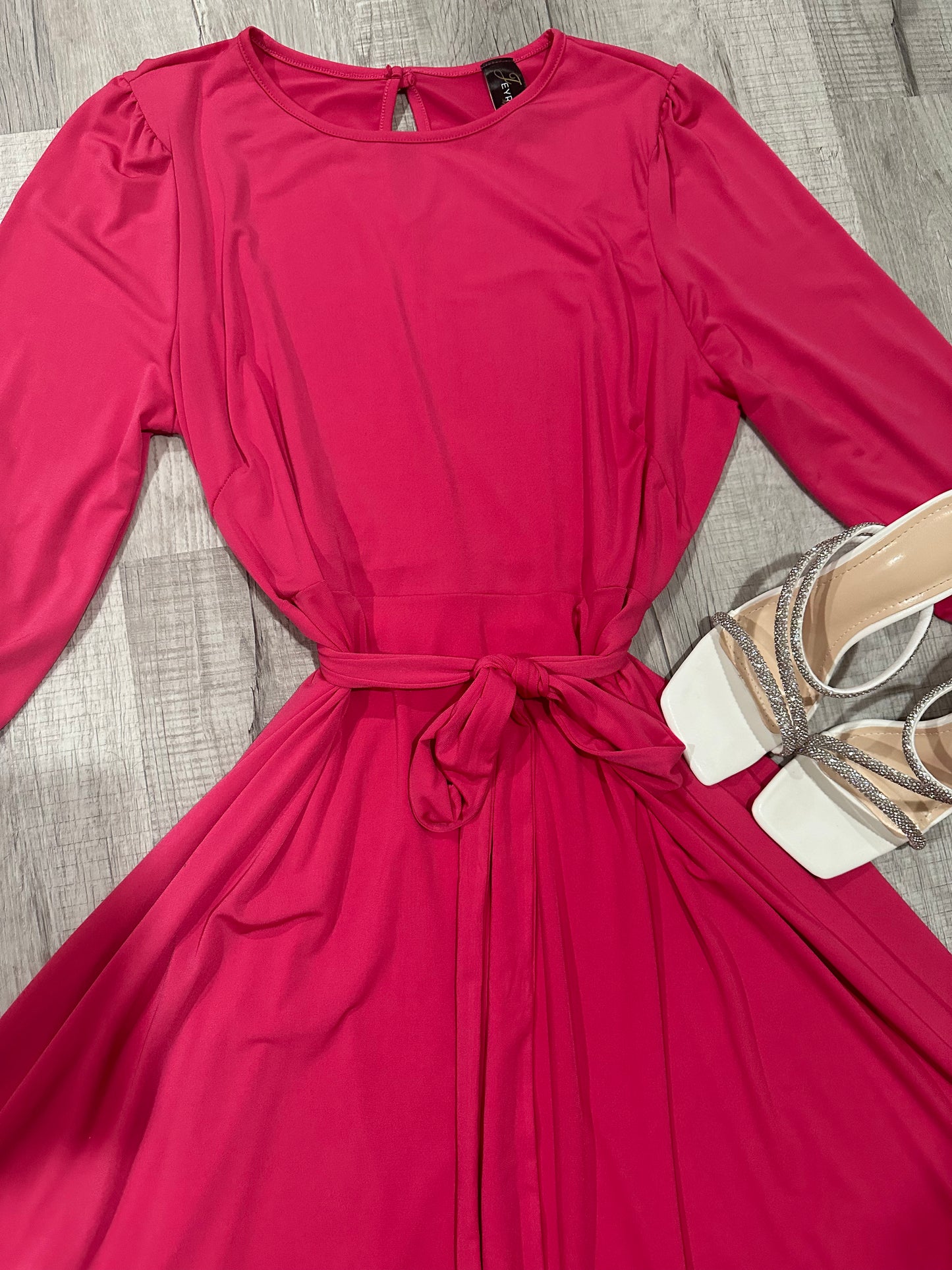 Olivia Midi Dress in Fuchsia